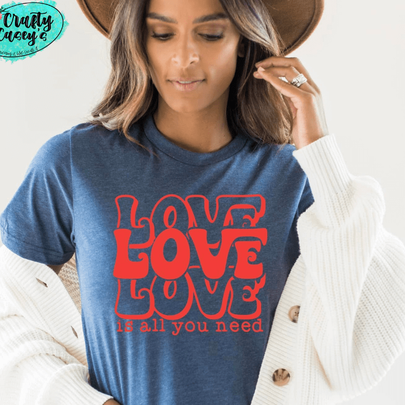 Love Love Love Retro- Valentine's Day - Women's Unisex-T-shirt