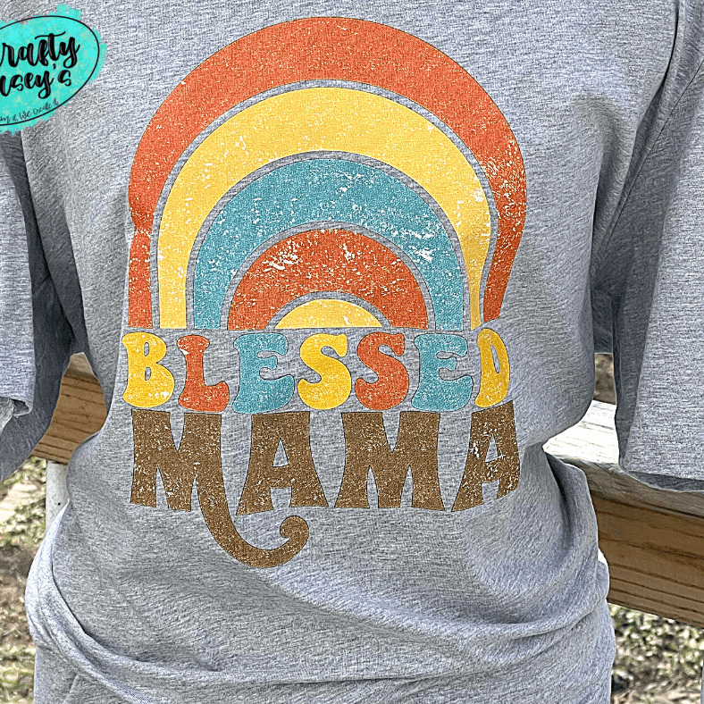 Mama Vintage Rainbow Unisex T-shirt