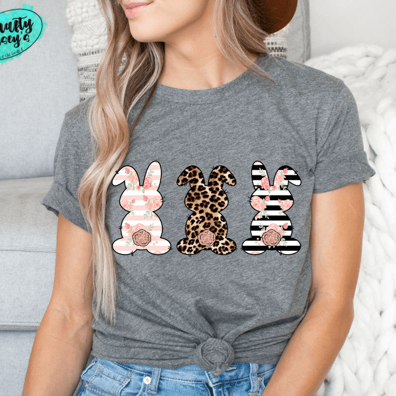 Pastel Bunny Trio-Easter - T-shirt.