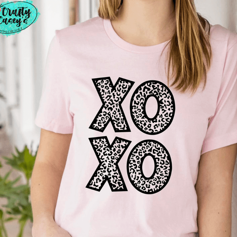 XO XO Leopard Valentine's Women's -Unisex-T-shirt